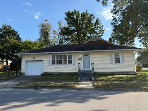 1901 Park St, Terre Haute, IN 47803