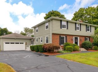59 Park Rd, Chelmsford, MA 01824