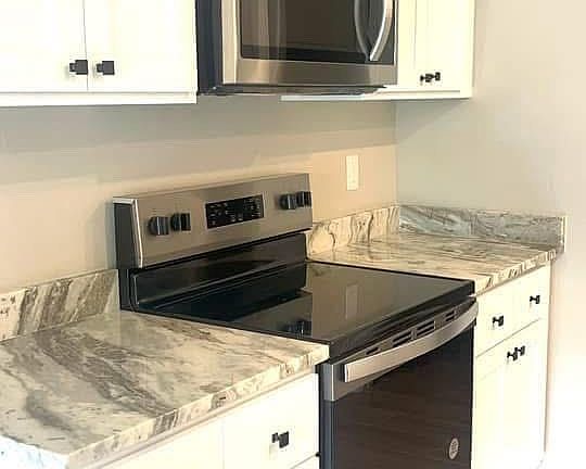 5th image of 1856 Delaware Ave #1856
