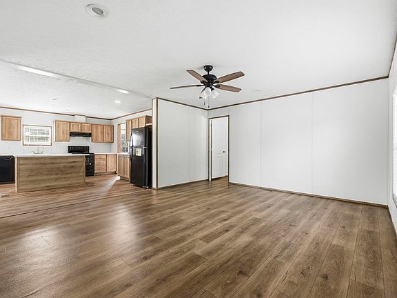 3rd image of 7031 Norton Rd.
