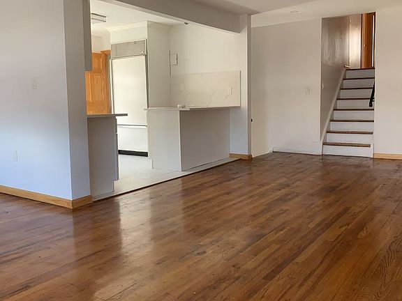 3rd image of 16-05 215th St Floor 2
