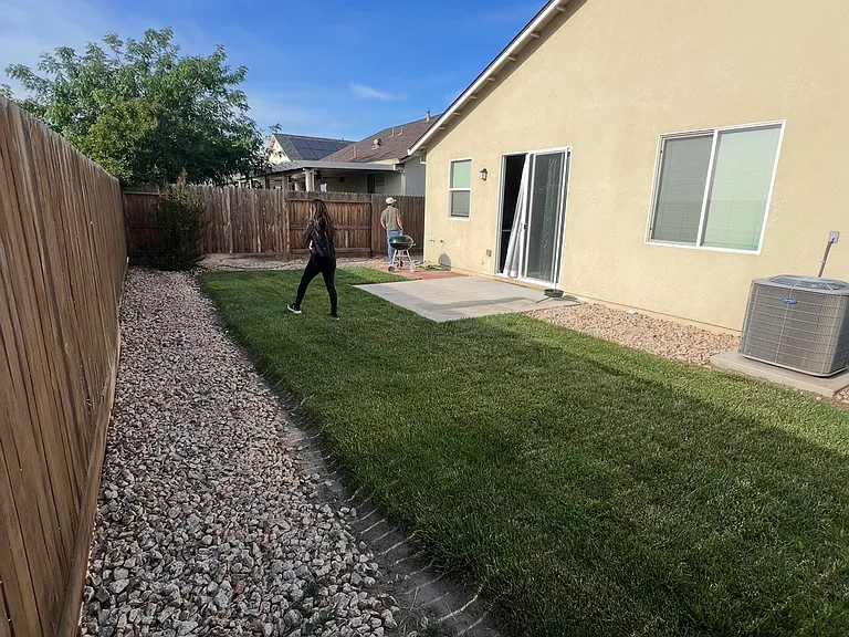 1332 Greenbrier Dr — Photo 27