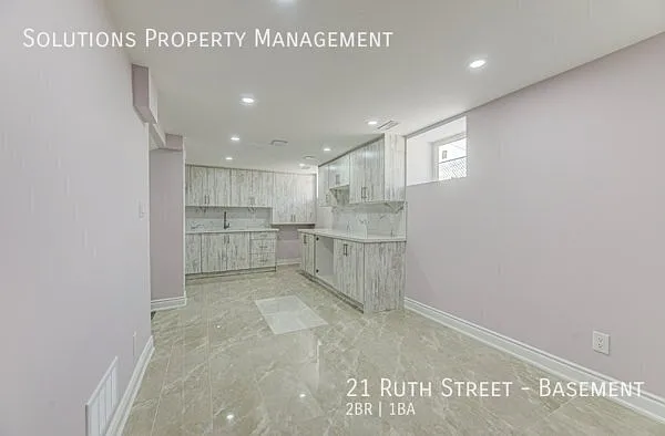 Spacious & Updated 2-Bedroom Basement Apartment — Photo 2