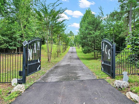 3rd image of 1751 County Road 50