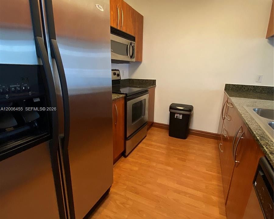 1st image of 1200 Brickell Bay Dr APT 1914