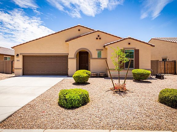 2nd image of 1513 E Cielo Azul Way