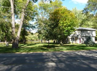 E8668 County Road X, New London, WI 54961