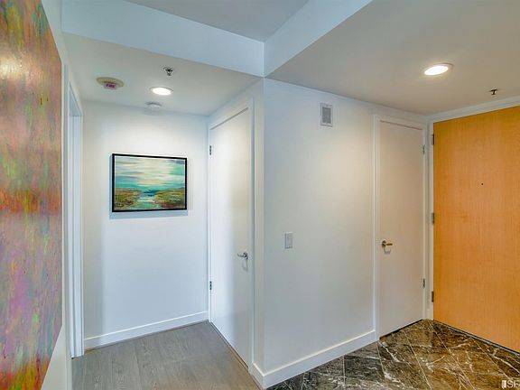 5th image of 1388 Gough St APT 1101