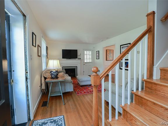 5th image of 6603 W Franklin St
