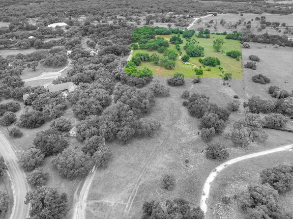 141 Ammann Road, Boerne, TX 78006