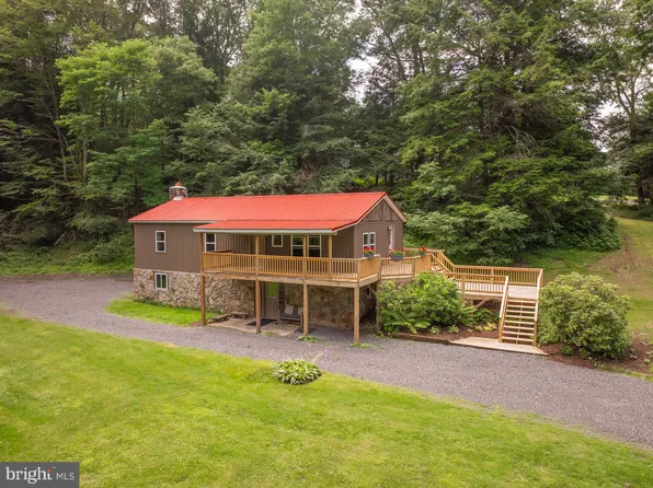 1764 Underwood Rd, Oakland, MD 21550