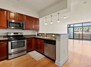 1333 W Broad St #U414, Richmond, VA 23220