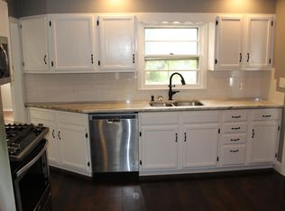 9006 Hardy St, Overland Park, KS 66212
