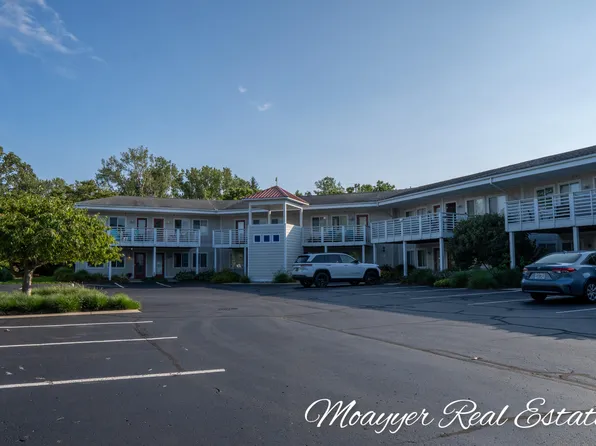 320 Blue Star Hwy APT 9, Douglas, MI 49406