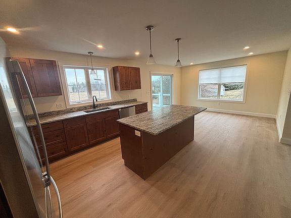 5th image of 39 Wood Rd #39A