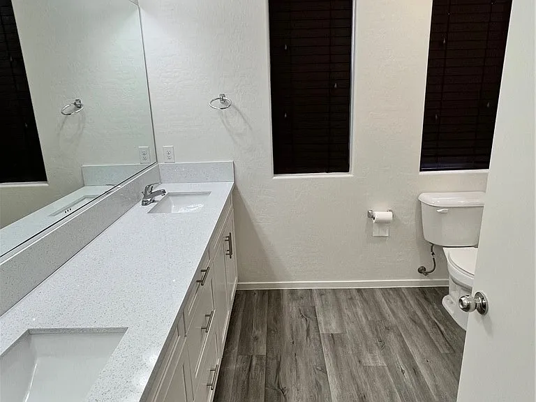 1586 Tilman Ln — Photo 8