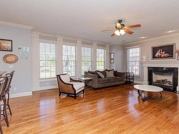 4th image of 5807 W Eaglecreek Dr