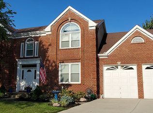 751 Twilight Dr, Crescent Springs, KY 41017