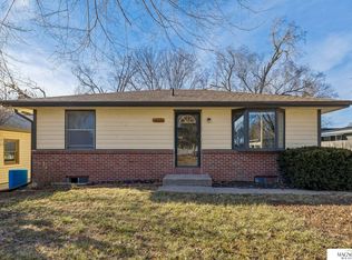 437 NW 16th St, Lincoln, NE 68528