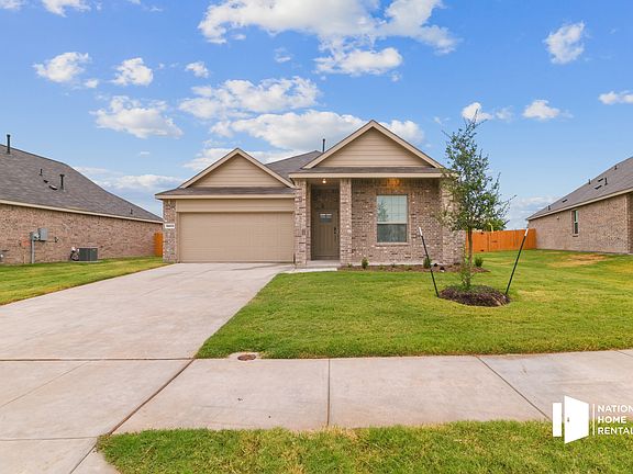 2nd image of 14833 Lone Rock Ln