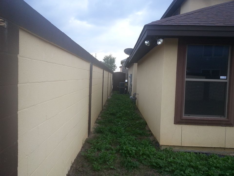 1st image of 3510 Aguanieve Dr