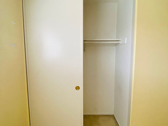 4th image of 10624 El Picador Cir