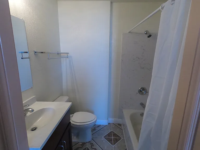 Room 1 Bathroom