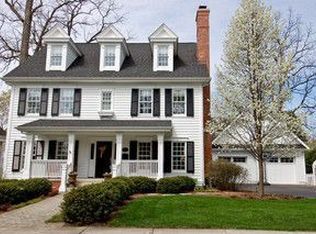 502 Bryant Ave, Glen Ellyn, IL