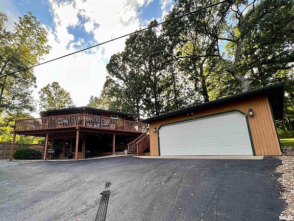 2nd image of 2565 Egyptian Hills Dr