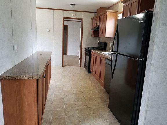3rd image of 4595 Knollwood Dr #12