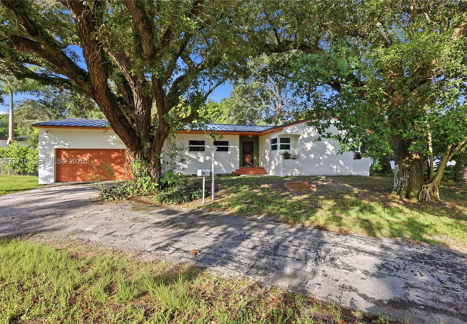 Biscayne Gardens Sec H Pa — Photo 1