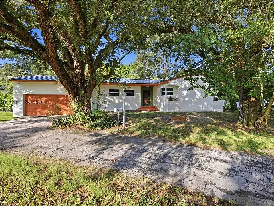 13040 N Miami Ave