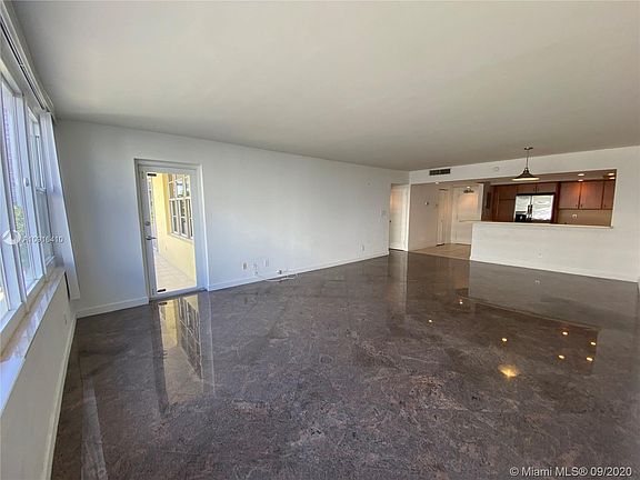 5th image of 5600 Collins Ave APT 4E