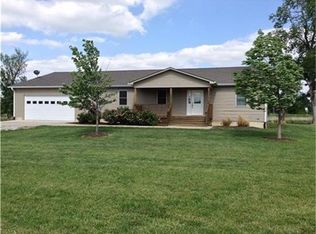 107 N 1st St, Williamsburg, KS 66095