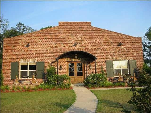 2nd image of 112 Builders Square Dr