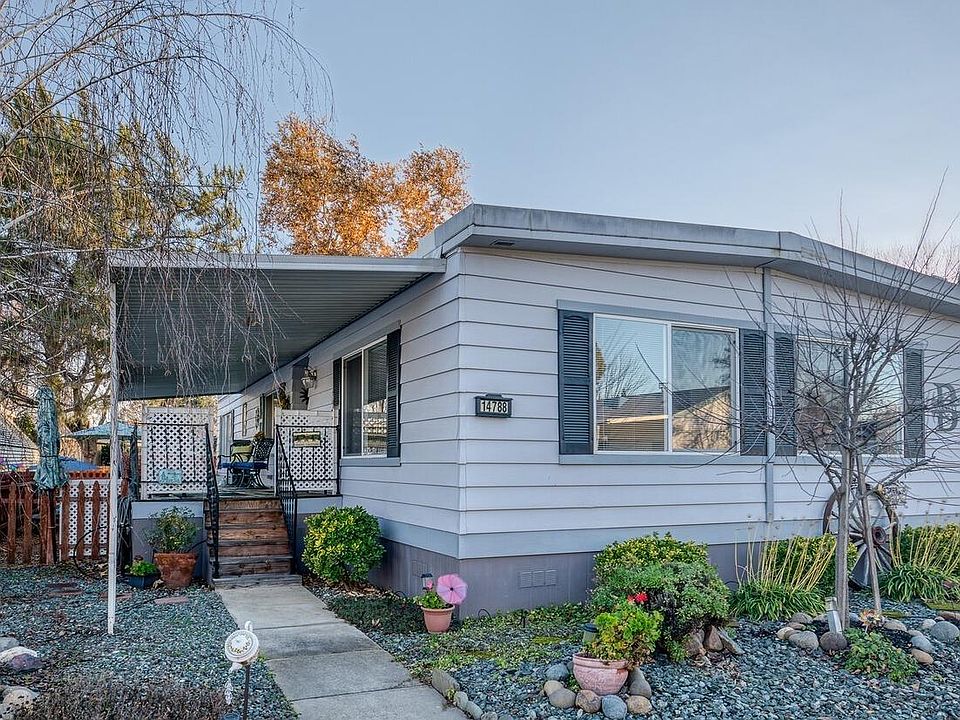 2nd image of 14788 Vallero Way