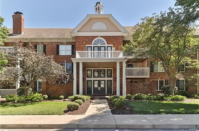 1st image of 207 Ambridge Ct APT 305