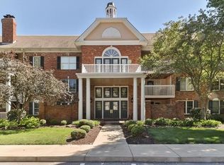 207 Ambridge Ct APT 305, Chesterfield, MO 63017