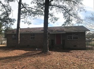 220 Ebony Ave, Albany, GA 31701