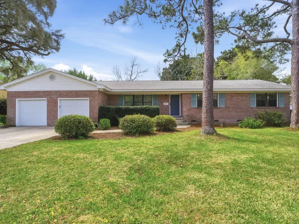 2641 Conway Dr, Pensacola, FL 32503