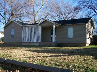 601 S Dean A McGee Ave, Wynnewood, OK 73098