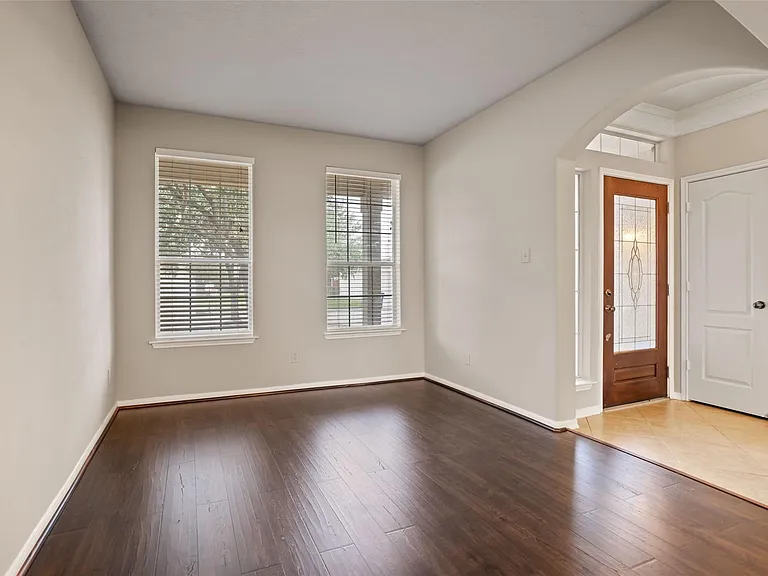 30322 Deleon Fields Dr — Photo 10