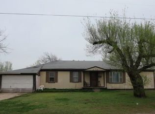 2600 Epperly Dr, Del City, OK 73115