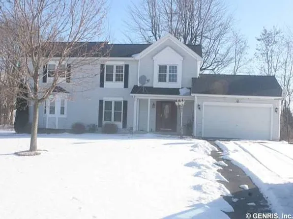 1104 Frawley Dr, Webster, NY 14580