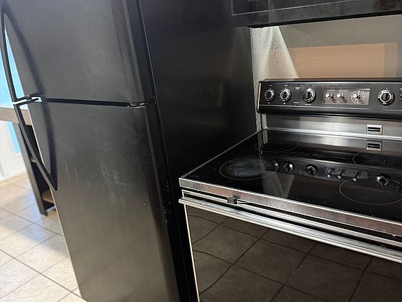 5th image of 5225 Floyd Ave