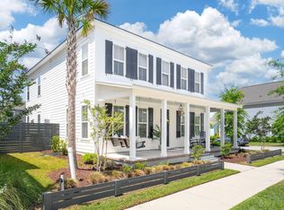 262 Great Lawn Dr, Summerville, SC 29486