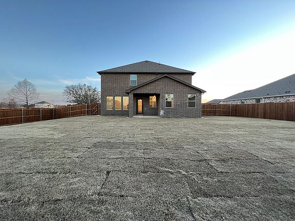 Huge Back Yard