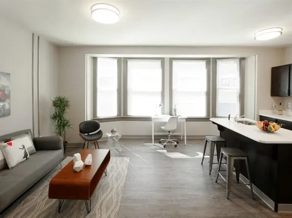 HBG Realty SoMa, 19 S 3rd St #T27s-301, Harrisburg, PA 17101