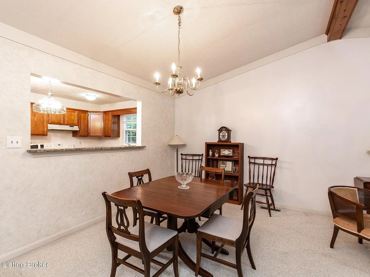 2 bed, 2.0 bath, 1202 sqft, $1,800 — Photo 3