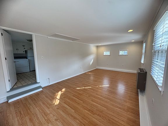 4th image of 260 Milton Rd